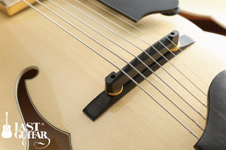 Eastman AR-503CE 7-strings Blonde (1).jpg