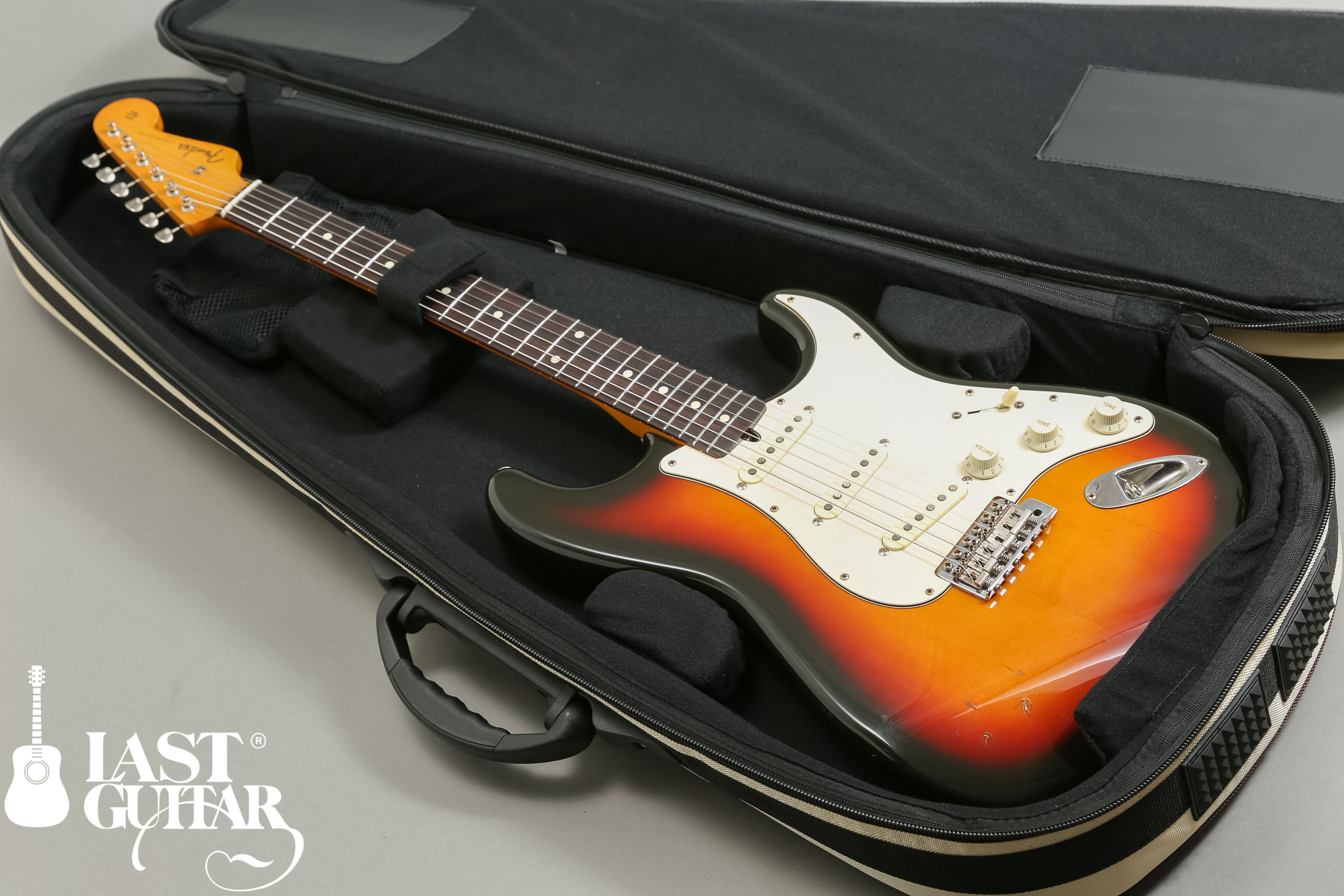 待望のリボーン最新作のストラトが入荷!!Fender Japan ST62 待望のリボーン最新作のストラトが入荷!!Fender Japan ST62