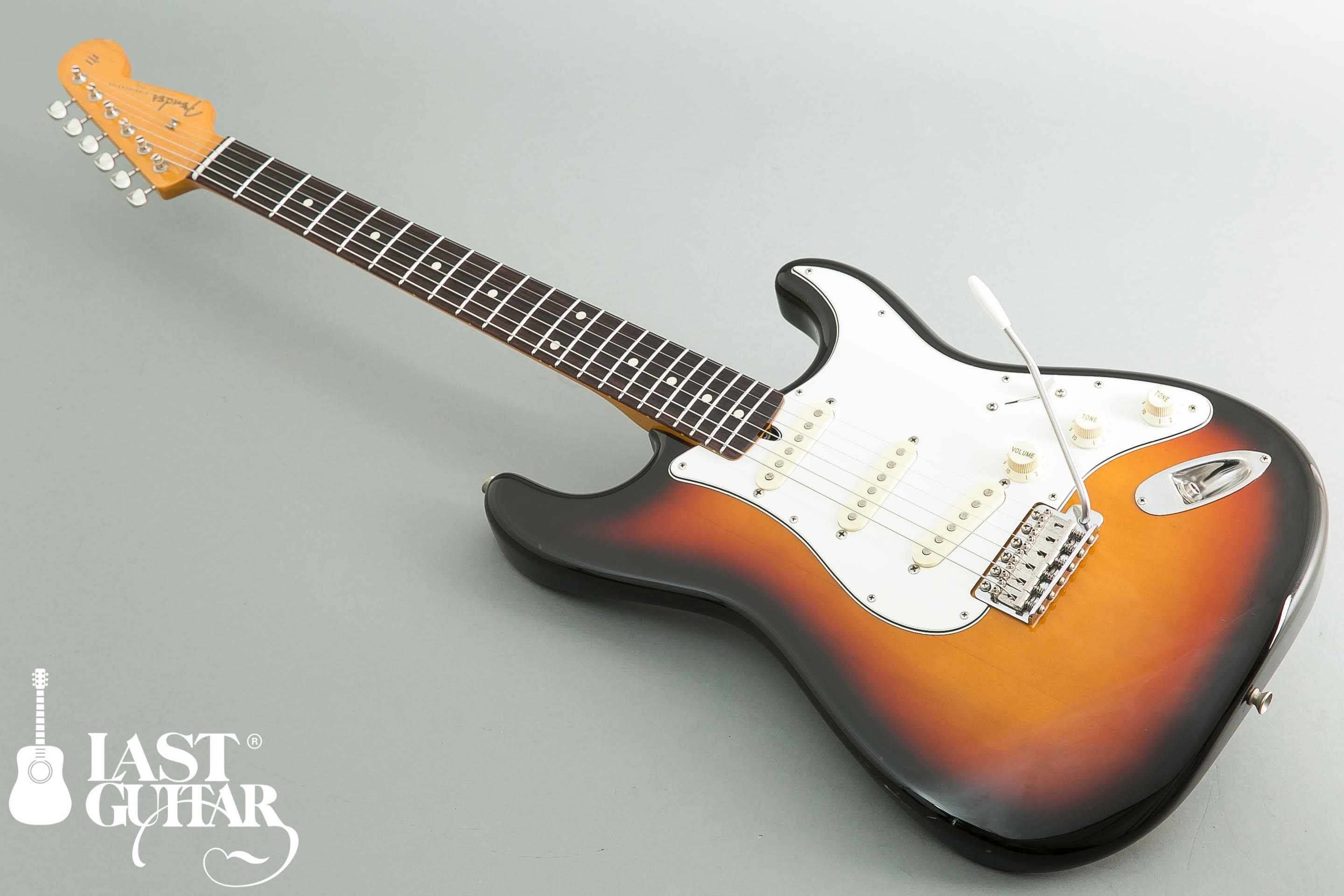 待望のリボーンのストラト、Fender Japan ST62 Reborn Custom By