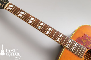 Gibson Humming Bird 1964 (2).jpg