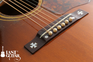 Gibson J-185 1951 (1).jpg