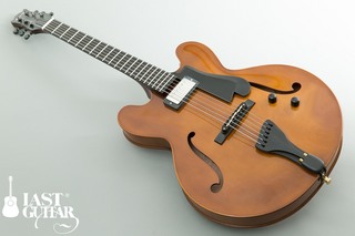 Yamaoka Archtop Guitars NY-3.jpg