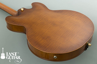Yamaoka Archtop Guitars NY-3 (5).jpg