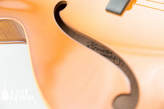 Yamaoka Archtop Guitars NY-3 (7).jpg