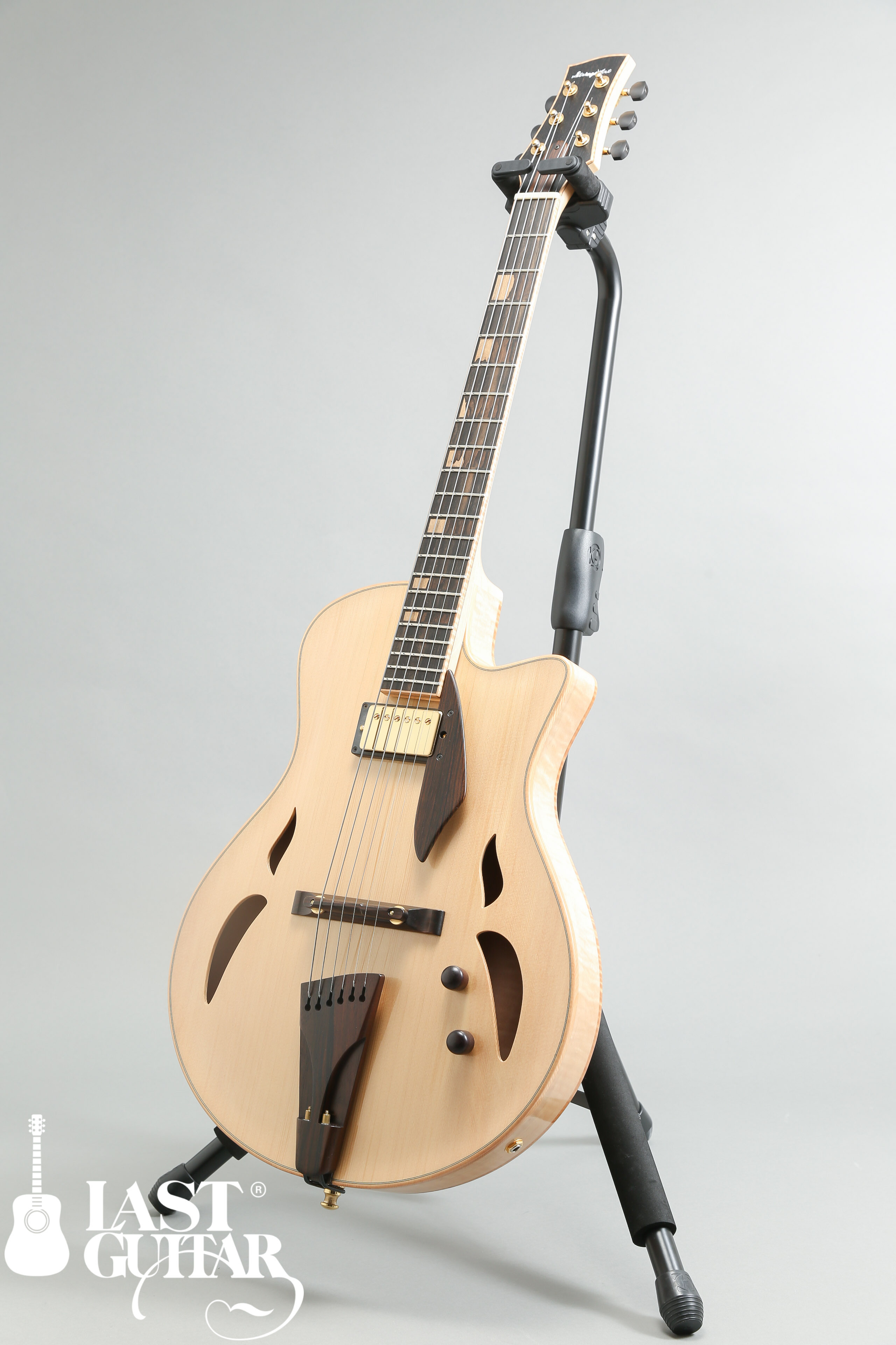 YAMAOKA ARCHTOP GUITARS Strings Art JG-1 待望の新作の入荷